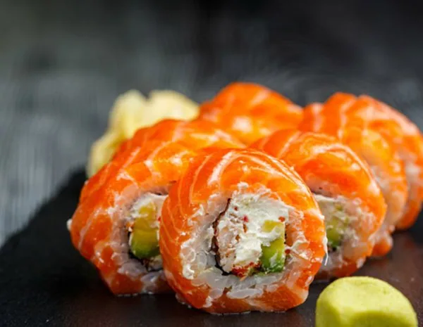 ROYAL-PHILADELPHIA MAKI