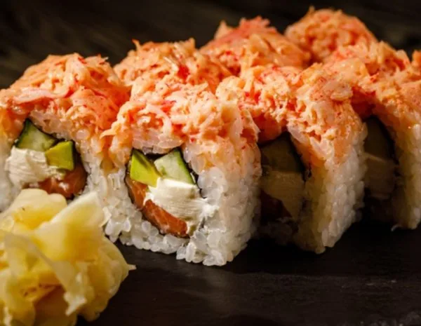 TONAKA MAKI